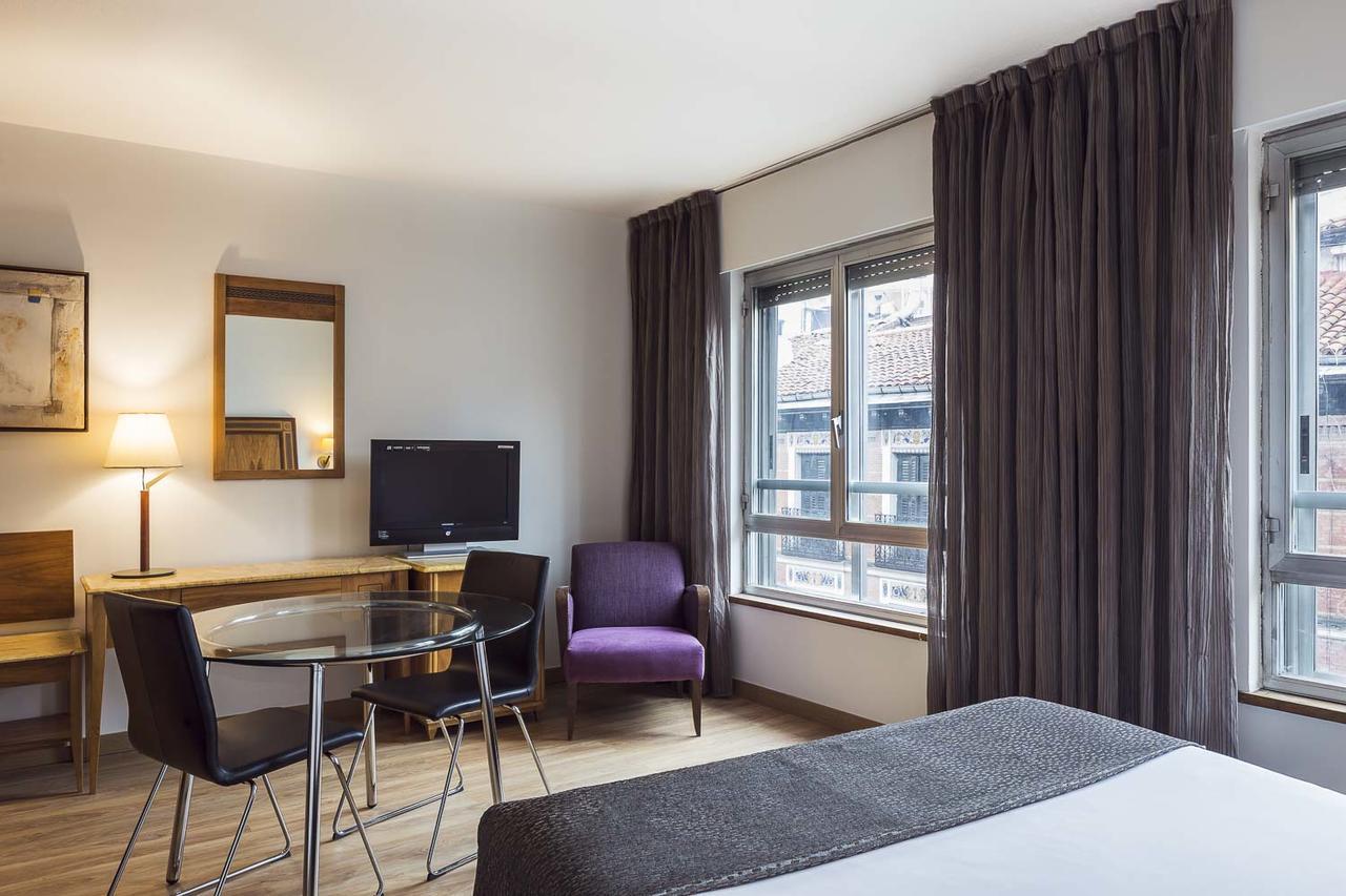 Apartamentos Leganitos Madrid Esterno foto