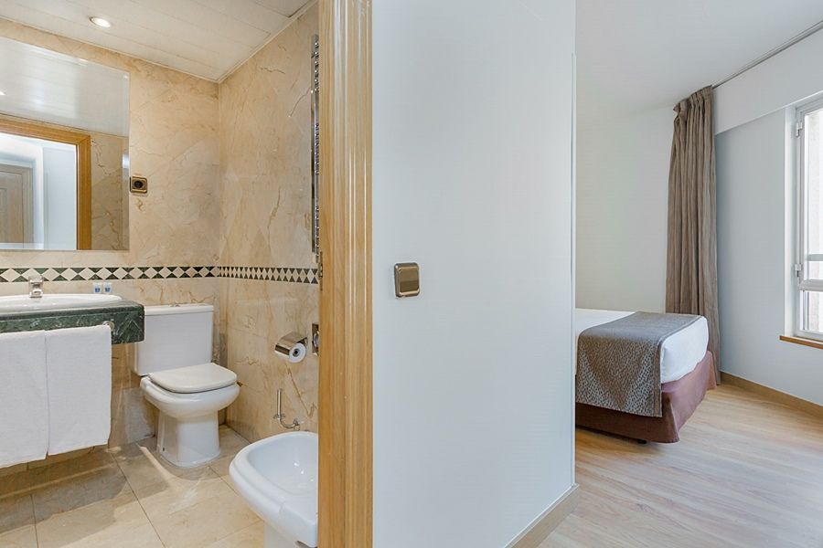 Apartamentos Leganitos Madrid Esterno foto