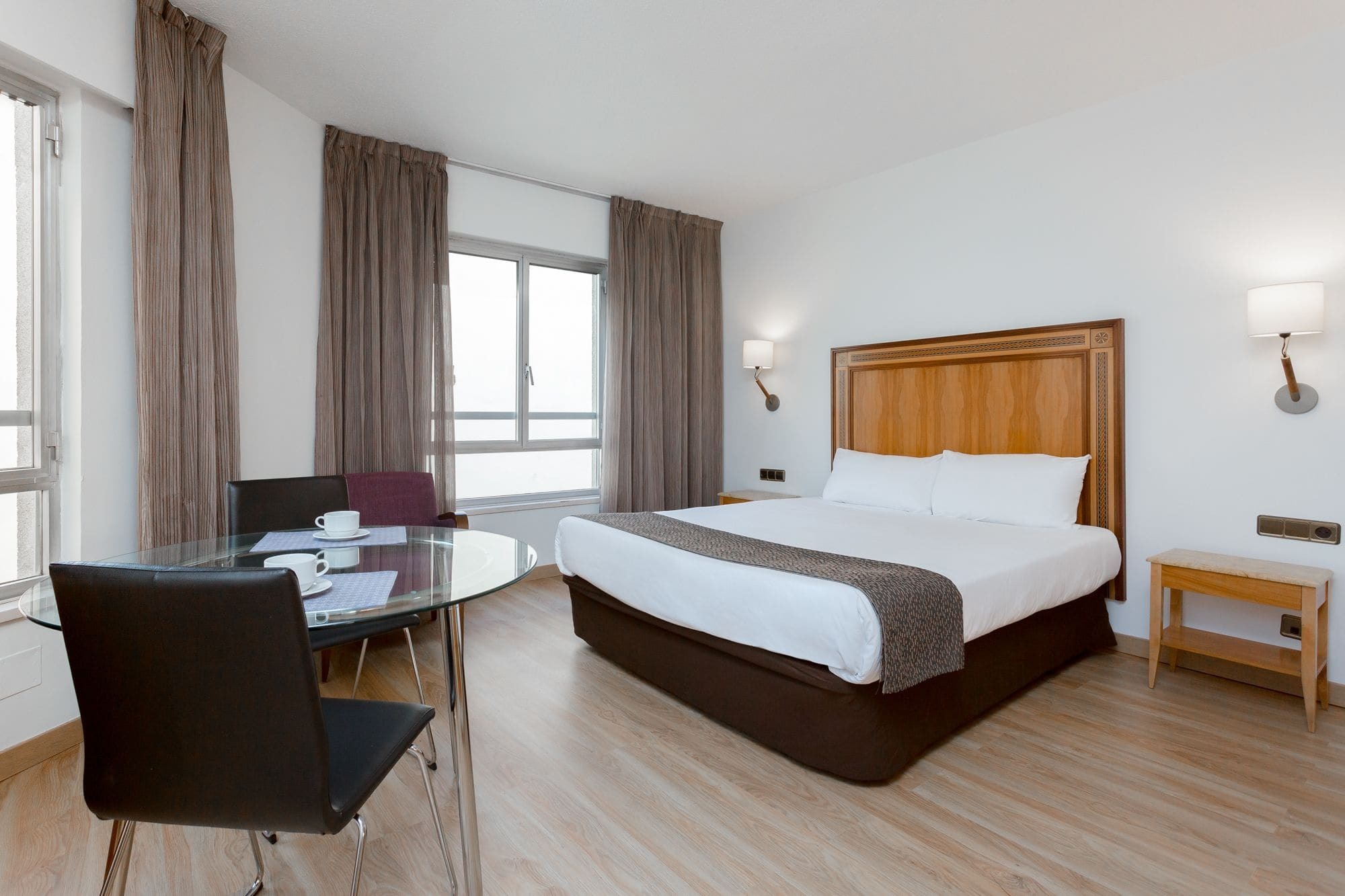 Apartamentos Leganitos Madrid Esterno foto